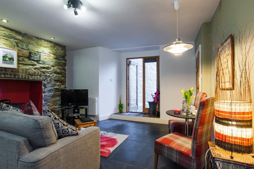 Cwtch Apartment By The Sea Aberystwyth Dış mekan fotoğraf